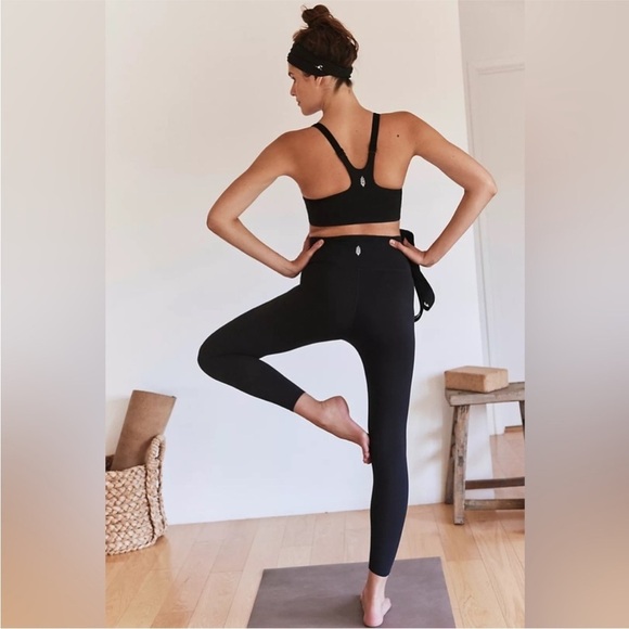 Free People  x Hatch Never Better Maternity Leggings in Black NEW OB1915843 NEW - Picture 3 of 11